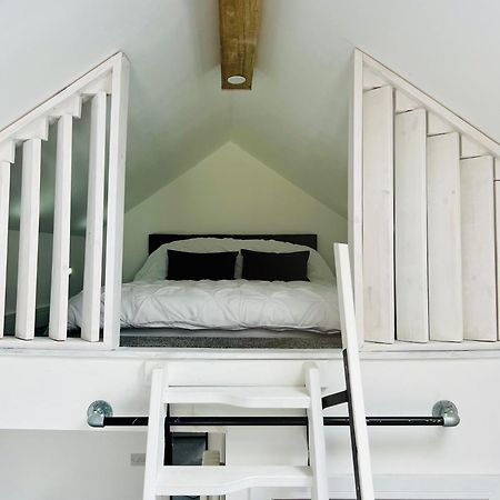Lewys Tai Bach Villa Aberaman ภายนอก รูปภาพ